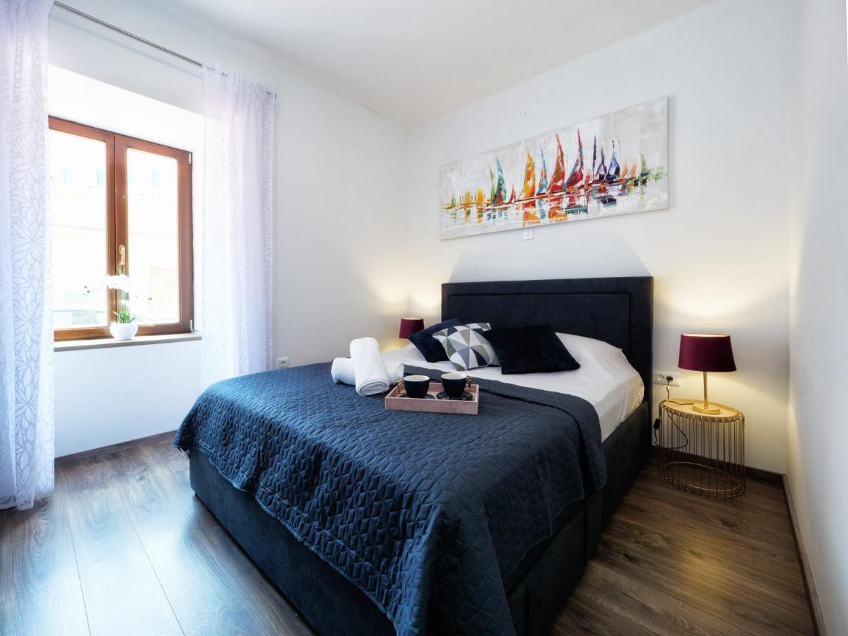 Arena Delight Studio Apartments Pula Buitenkant foto