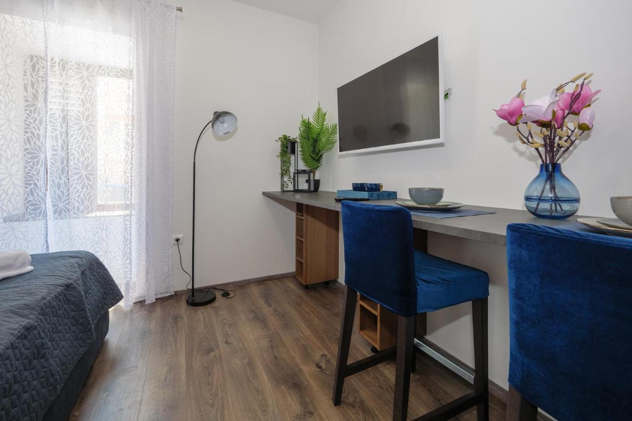 Arena Delight Studio Apartments Pula Buitenkant foto